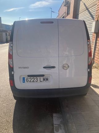 Nissan NV250 2021