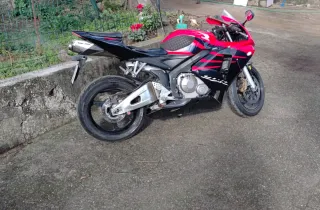 Honda CBR600RR pc37 2005