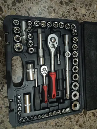 Maletín de llaves de vaso y carraca