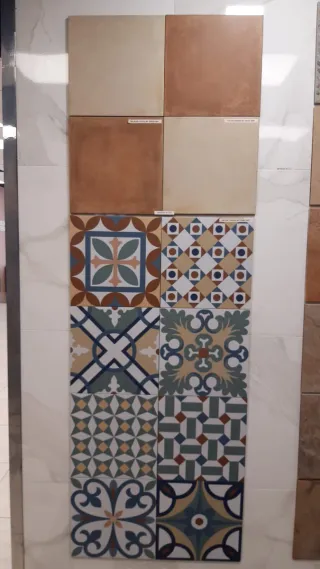 Baldosas y Porcelánico Diseño Mármol Dorado