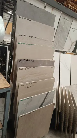 Baldosas y Porcelánico Diseño Mármol Dorado