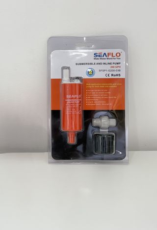 Bomba Seaflo Sumergible y en Línea 200 GPH
