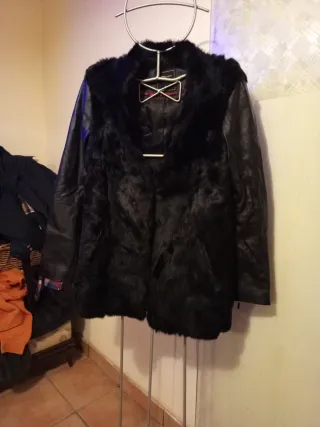 Blanco Chaqueta Pelo y Piel Negra