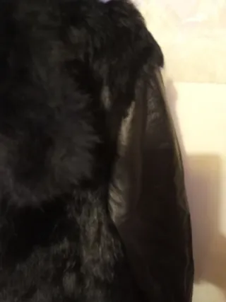 Blanco Chaqueta Pelo y Piel Negra