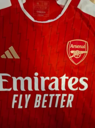 Camiseta de fútbol Adidas Roja