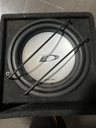 Subwoofer Alpine E12 con caja + etapas de potencia