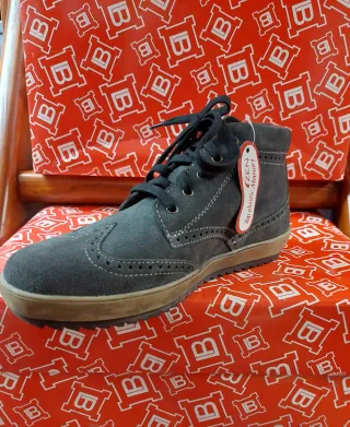 Scarpe uomo camoscio grigio antracite