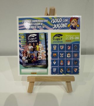 Cromos conmemorativos Liga F MOEVE 2025-26