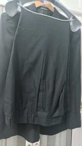 Traje de chaqueta negro