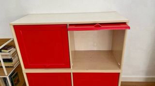 Set 2 Armarios Ikea Kämpe Rojo y Beige