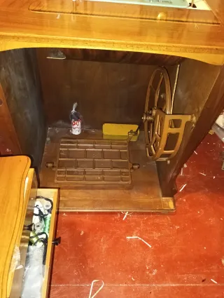 Máquina de coser Alfa Royale