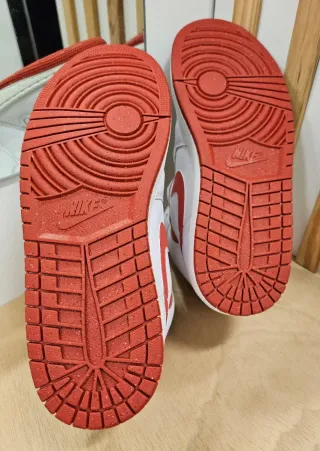 Nike Air Jordan 1 Mid SE