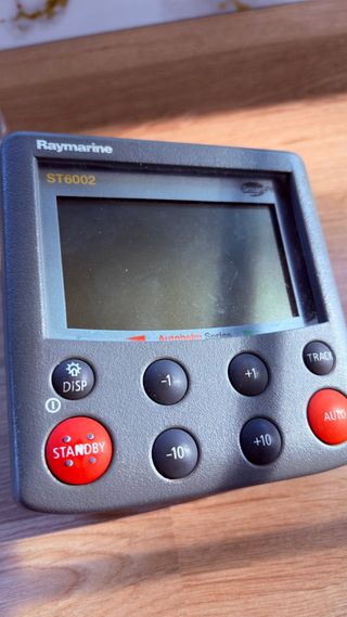 Pantalla, piloto automático, Raymarine