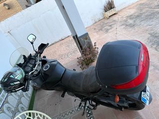 Suzuki V-Strom 650cc Trail