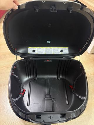 Topcase Givi Negro
