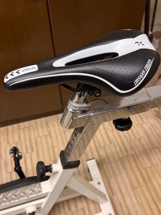 Cyclette da spinning bianca