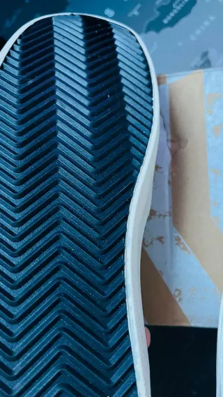 Zapatillas Golden Goose Negras y Blancas