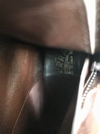 Stivali Salvatore Ferragamo tacco marrone