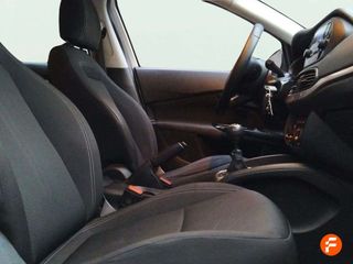 Fiat Tipo 1.4 16v Easy 70kW (95CV) gasolina 5p.