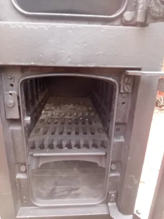 Caldera de leña Roca