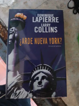Libro ¿Arde Nueva York? Dominique Lapierre