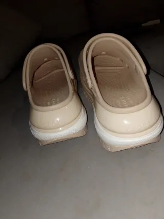 Crocs Beige