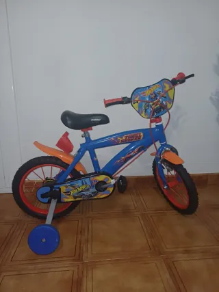 Lote Bicicleta y Patinete Infantil