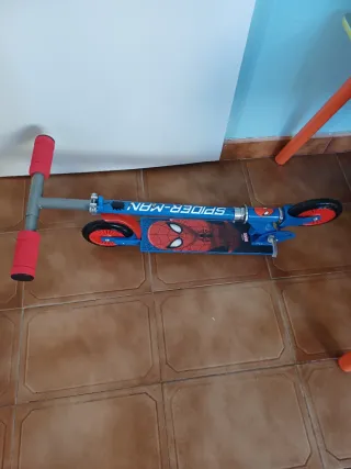 Lote Bicicleta y Patinete Infantil