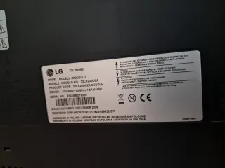 TV LG 32 LCD con mando universal nuevo