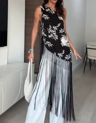 Top vestido asimétrico Zara flores bordadas flecos