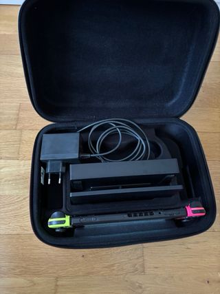 Console Nintendo Switch+ custodia rigida ufficiale