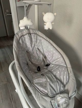 Silla mecedora para bebé