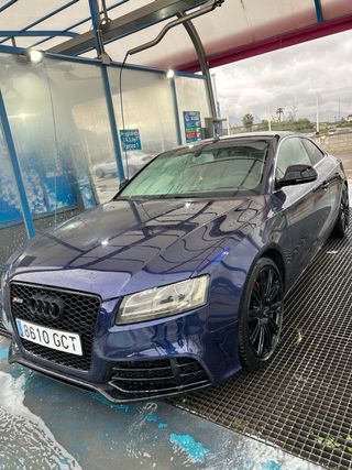 Audi A5 blue electric