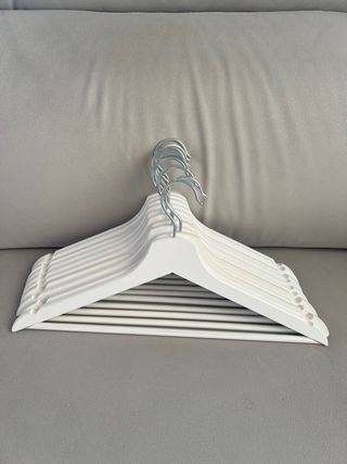 Perchas IKEA madera blanca - Pack 15 - Impecables