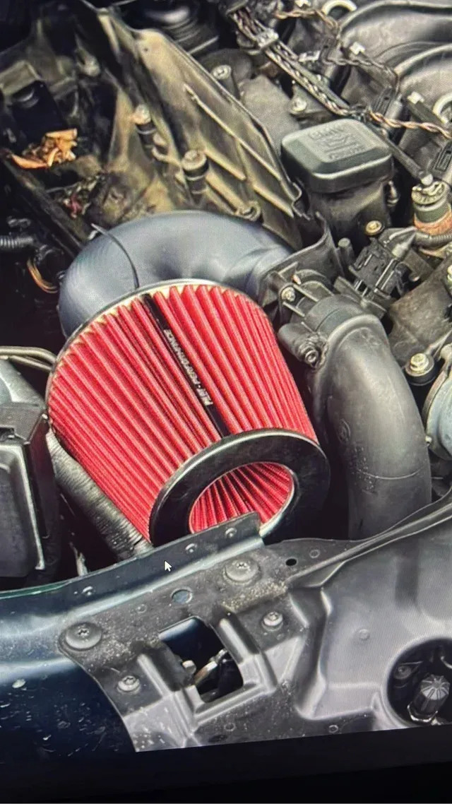 Admisión BMW M57/M47 Modificada para filtro conico