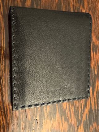 Portafoglio nero in pelle