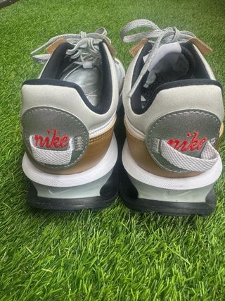 Zapatillas Nike W Air Max PRE-DAY SE numero 38