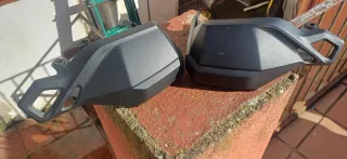 Cubremanetas Suzuki V-Strom 1000