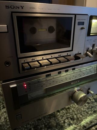 Sony:  cassett y sintonizator