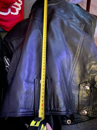 Chaqueta de Piel Negra y Plateada  vintage