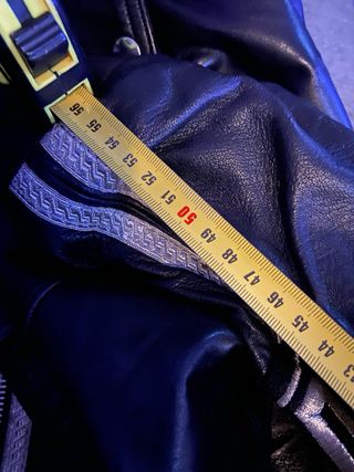 Chaqueta de Piel Negra y Plateada  vintage