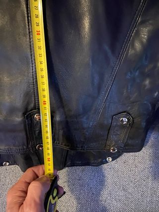 Chaqueta de Piel Negra y Plateada  vintage