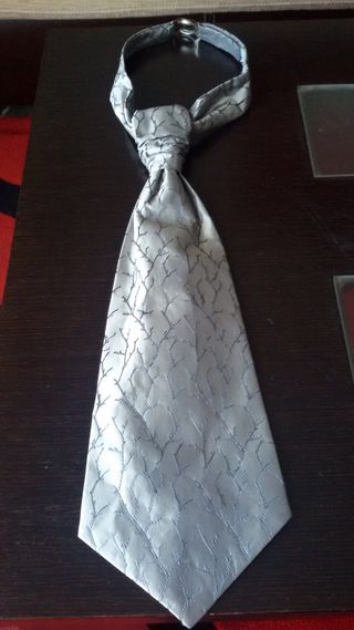 Traje de Novio Gris 3 Piezas Talla XXL