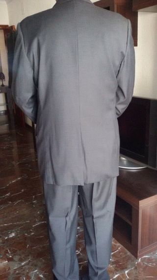 Traje de Novio Gris 3 Piezas Talla XXL