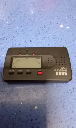 Afinador Korg GA-1 Guitarra/Bajo