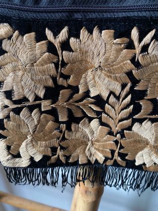 Bolso bordado México