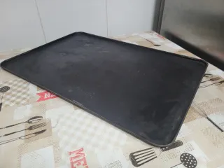 Bandejas hierro pavonado 60x40 borde redondeado