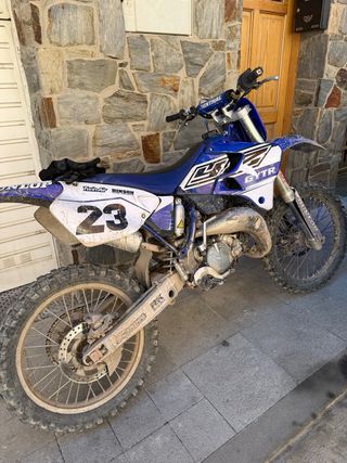 Moto Cross Yamaha YZ 125 2T 2001 . 2400€