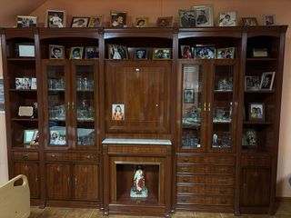 Mueble bar madera y cristal