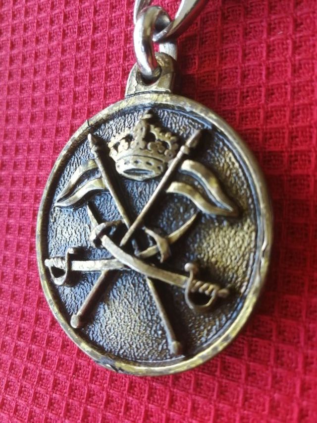 Llavero militar antiguo Grupo Ligero de Caballería